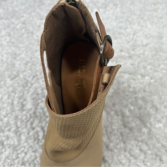 Diba True Hot Dice Tan Peep Toe Ankle Bootie Heel NEW - Picture 7 of 8